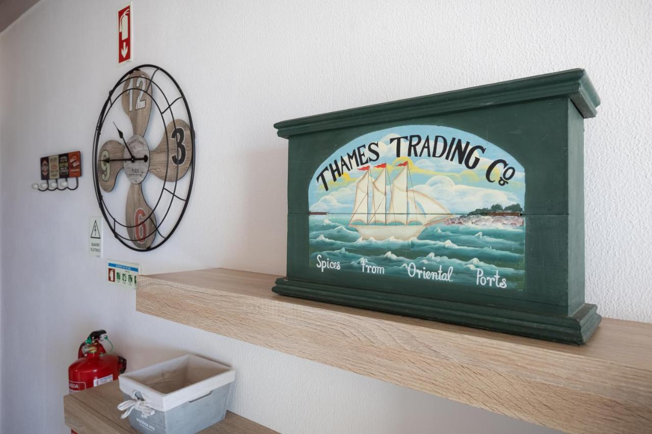 Max Crib - Seafront 2 Bedroom Apart With Ac And Private Parking In Armação de Pêra Eksteriør bilde