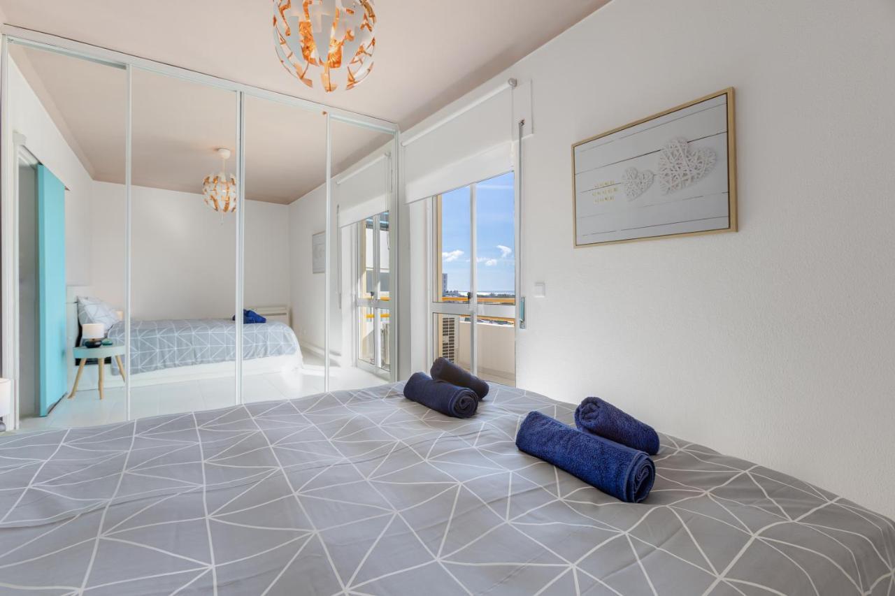 Max Crib - Seafront 2 Bedroom Apart With Ac And Private Parking In Armação de Pêra Eksteriør bilde